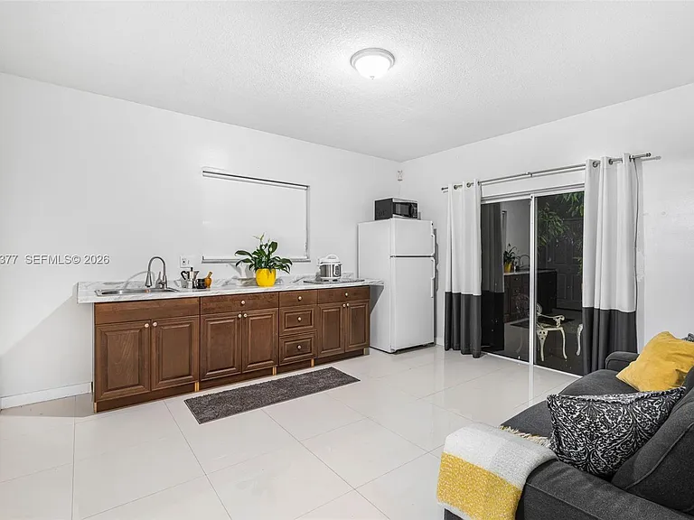 14156 SW 148th Ave — Photo 4