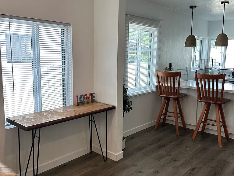 415 E Norton St — Photo 7