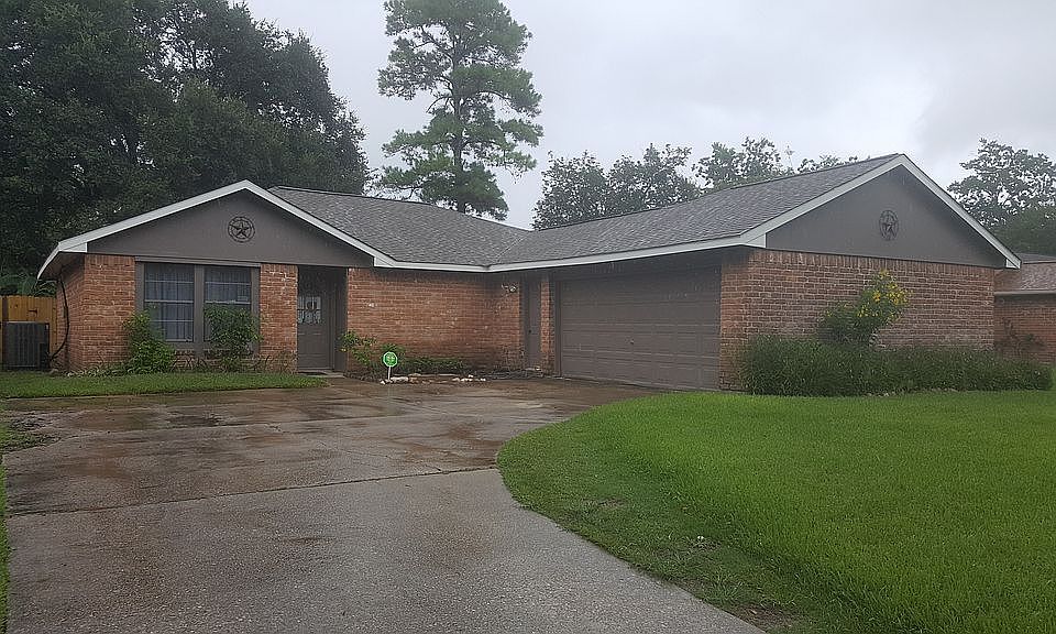 1st image of 14118 Sylvia Dr