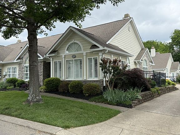 2nd image of 825 Browns Ln #603