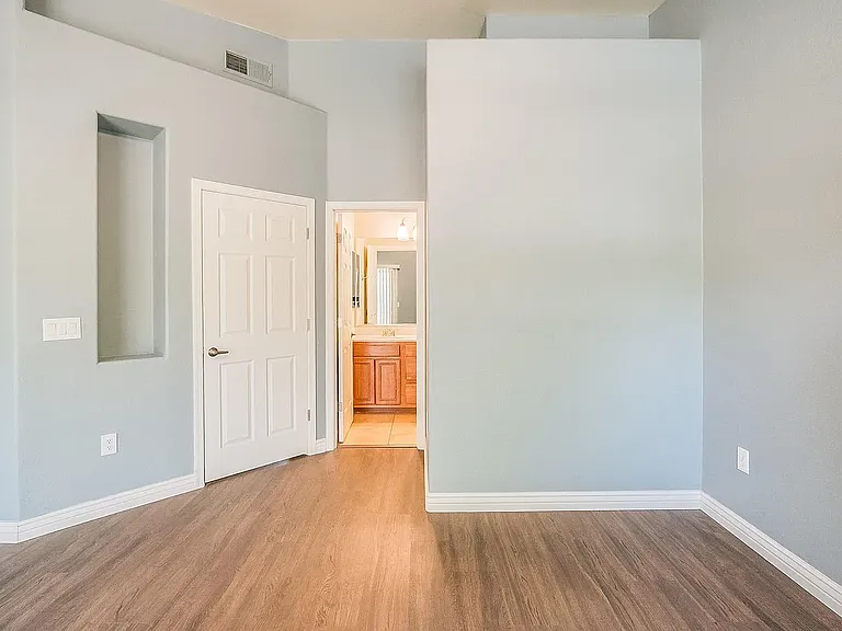1702 E Bell Rd #180 — Photo 4