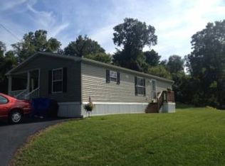 19 Wood Ln, Carlisle, PA 17013