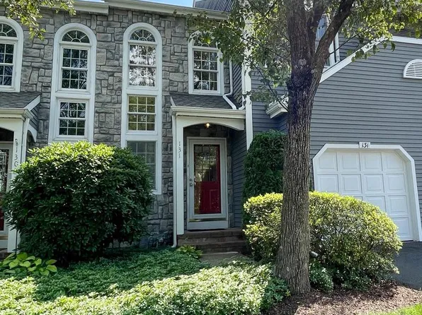 131 Summerhill Ct, New Hope, PA 18938