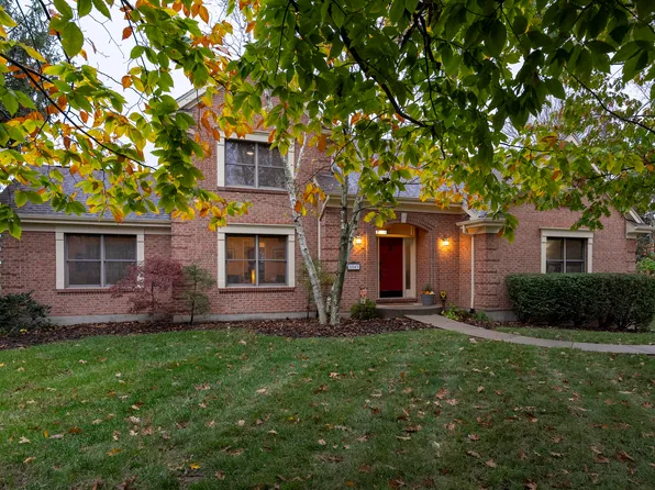 1049 Robertson Rd, Taylor Mill, KY 41015