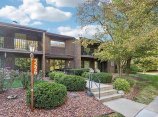 3226 Creek View Dr #7, Middleton, WI 53562