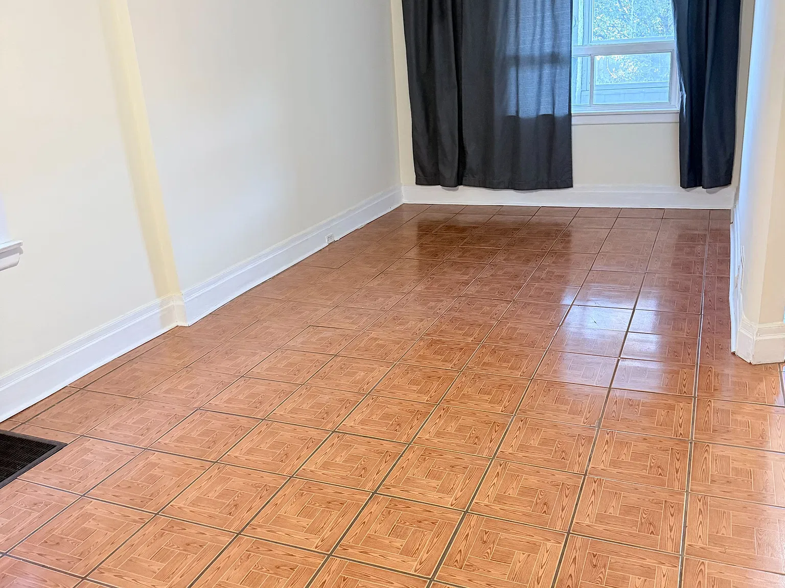 3 bed, $3,600 — Photo 4