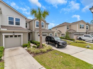 565 Richmond Dr, Saint Johns, FL 32259