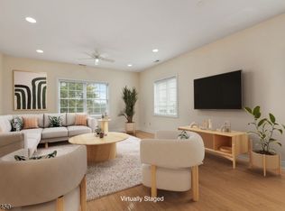 453 Springfield Ave APT D, Berkeley Heights, NJ 07922