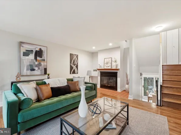 710 S Clifton St, Philadelphia, PA 19147