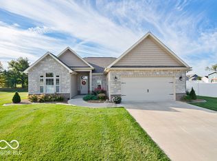 2042 Oak Leaf Ct, Kokomo, IN 46902