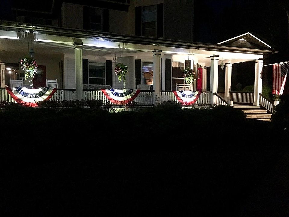 2nd image of 4661 Lower River Rd