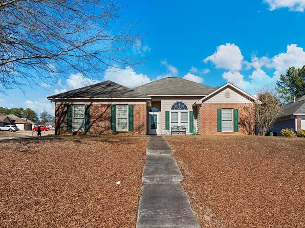 1811 Saffron Ct, Columbus, GA 31909