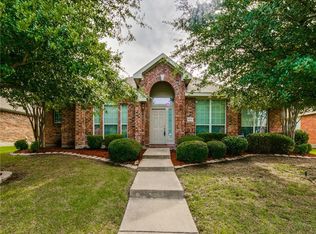6610 Amesbury Ln, Rowlett, TX 75089