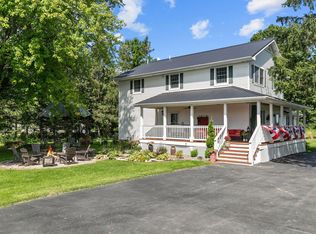 W10495 Roloff Rd, New London, WI 54961