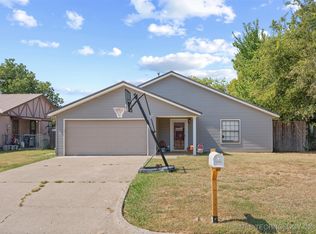 533 S Hamilton Ave, Dewey, OK 74029