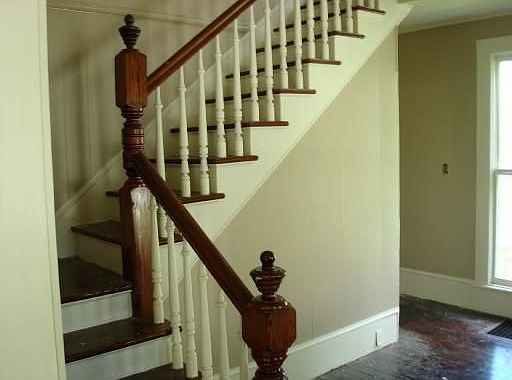 4th image of 33 N Prospect St