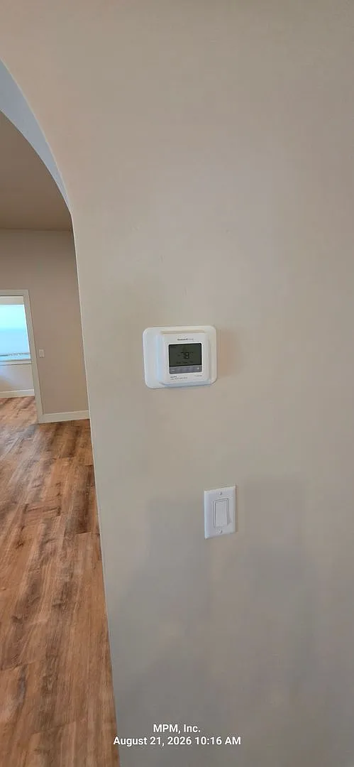 3 bedroom 2 bath home on Vine Street — Photo 4