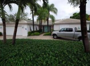 1220 Dolphin Rd, Riviera Beach, FL 33404