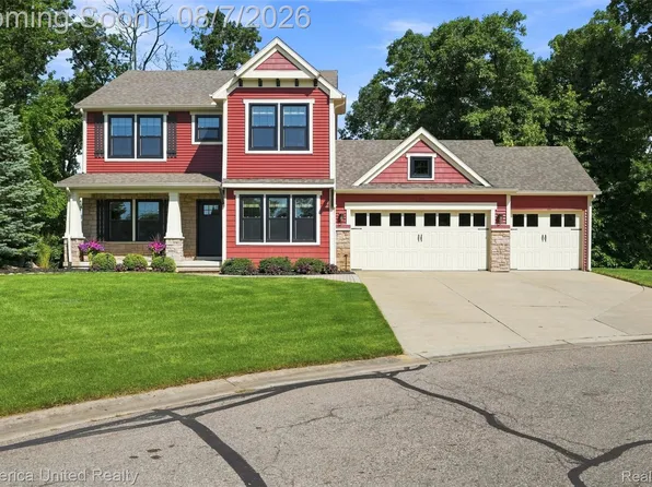 134 Shinnecock Dr, Brighton, MI 48114
