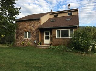 1385 Jug Rd, Dover, PA 17315