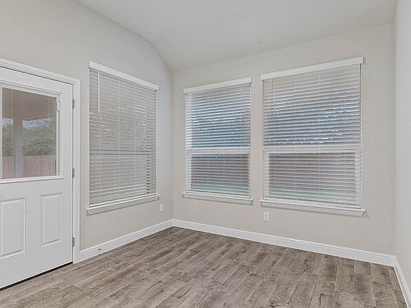 7th image of this home
