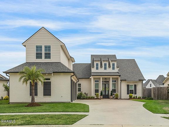 2nd image of 209 Ivory Palm Ct