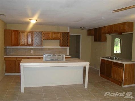 4th image of 9442 Sophora Dr