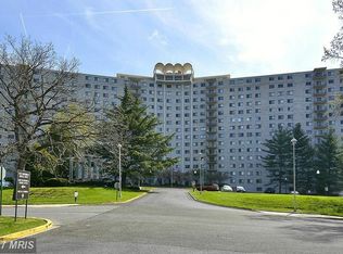 1121 University Blvd W APT 819, Silver Spring, MD 20902