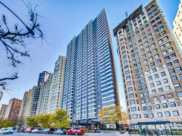 1440 N Lake Shore Dr APT 16E, Chicago, IL 60610