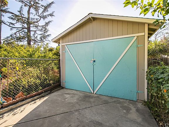 4th image of 519 Linda Pl