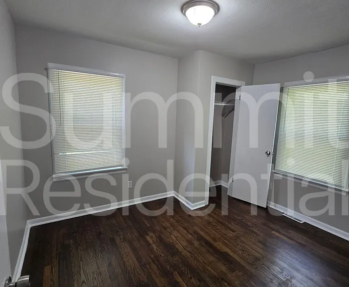 10507 Oakland Ave — Photo 13