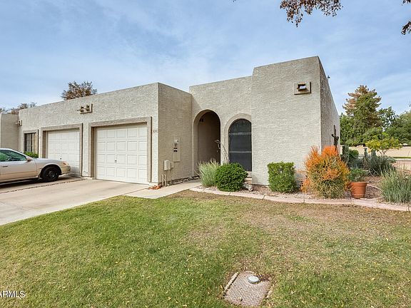 3rd image of 9250 W MORROW Drive