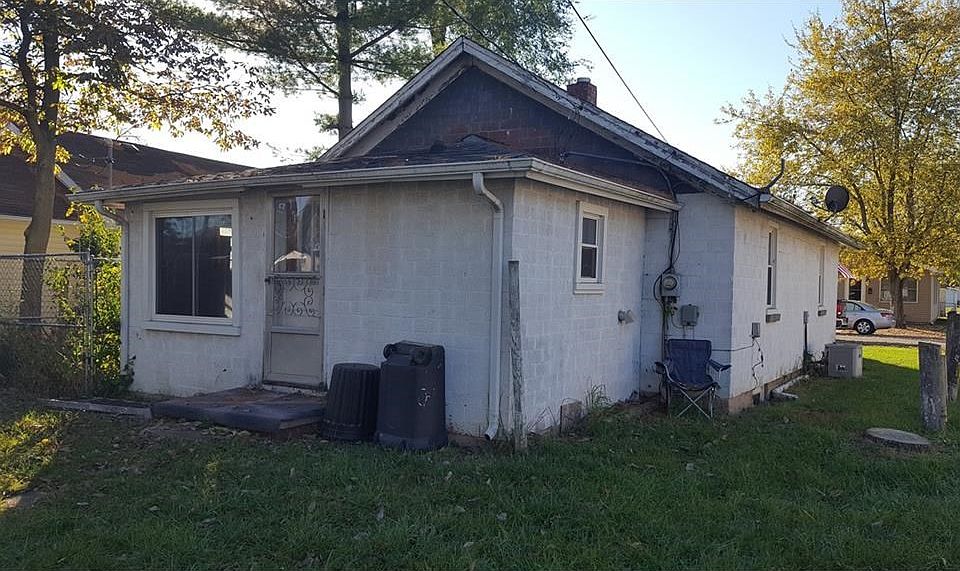 2nd image of 71 N Ross St