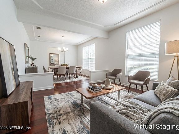 3rd image of 1367 BELLAIR Boulevard