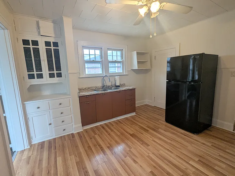 3943 King Pl #2 — Photo 21