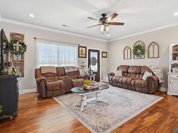 4th image of 2063 County Road 246