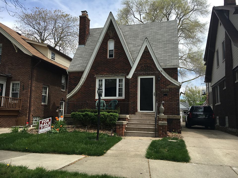 1st image of 1222 Lakepointe St