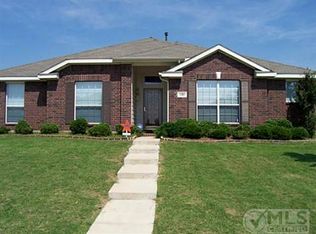 1101 Manassas Dr, Forney, TX 75126