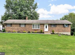 20 Oberdorff Rd, Windsor, PA 17366