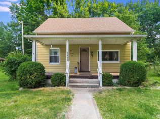 5076 Tawas Dr, Ottawa Lake, MI 49267