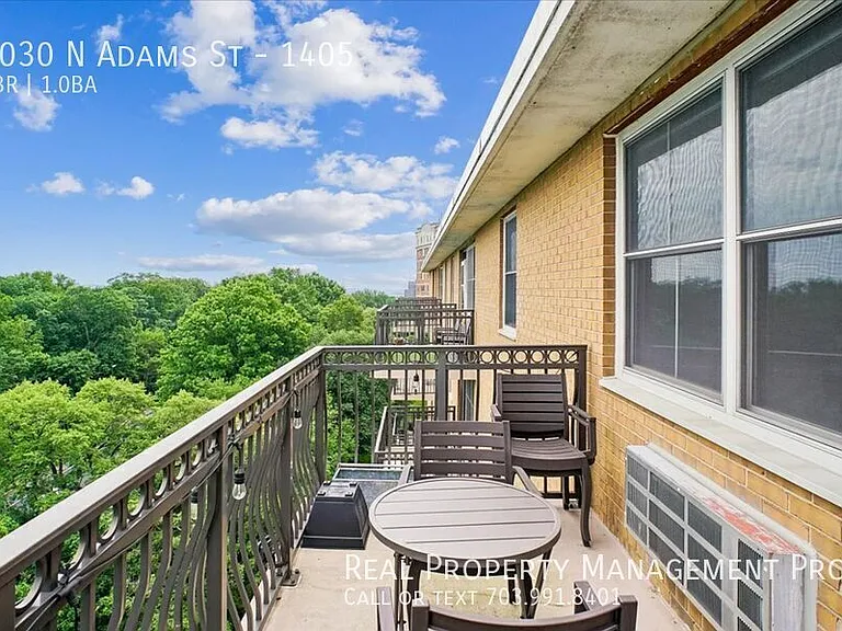 2030 N Adams St #1405 — Photo 9