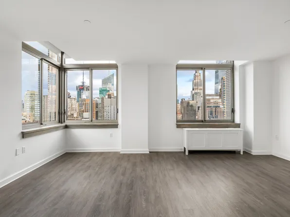 35 West 33rd Street image 4 of 25