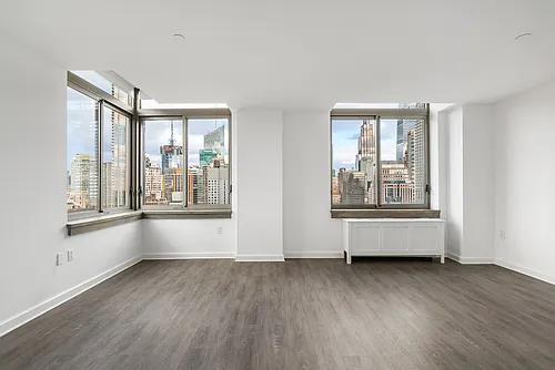 35 W 33rd St #31AA Photo 1