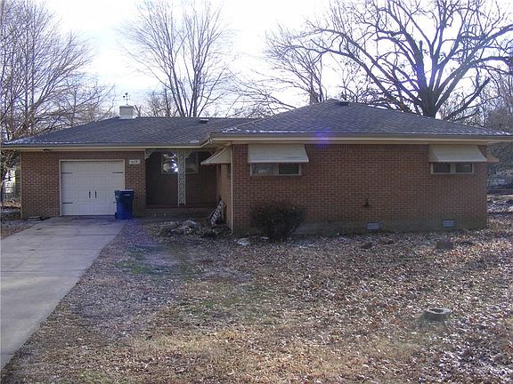 2nd image of 314 W Highland St