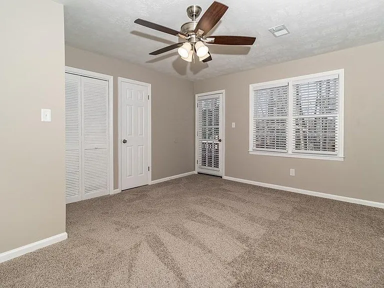 4083 Amherst Way — Photo 18