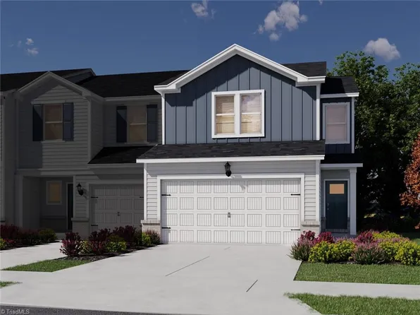 1046 Winding Spring Dr, Mebane, NC 27302