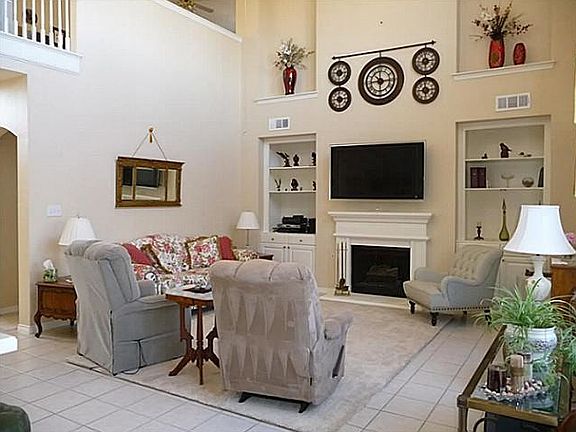 4th image of 1208 Stonehedge Pl