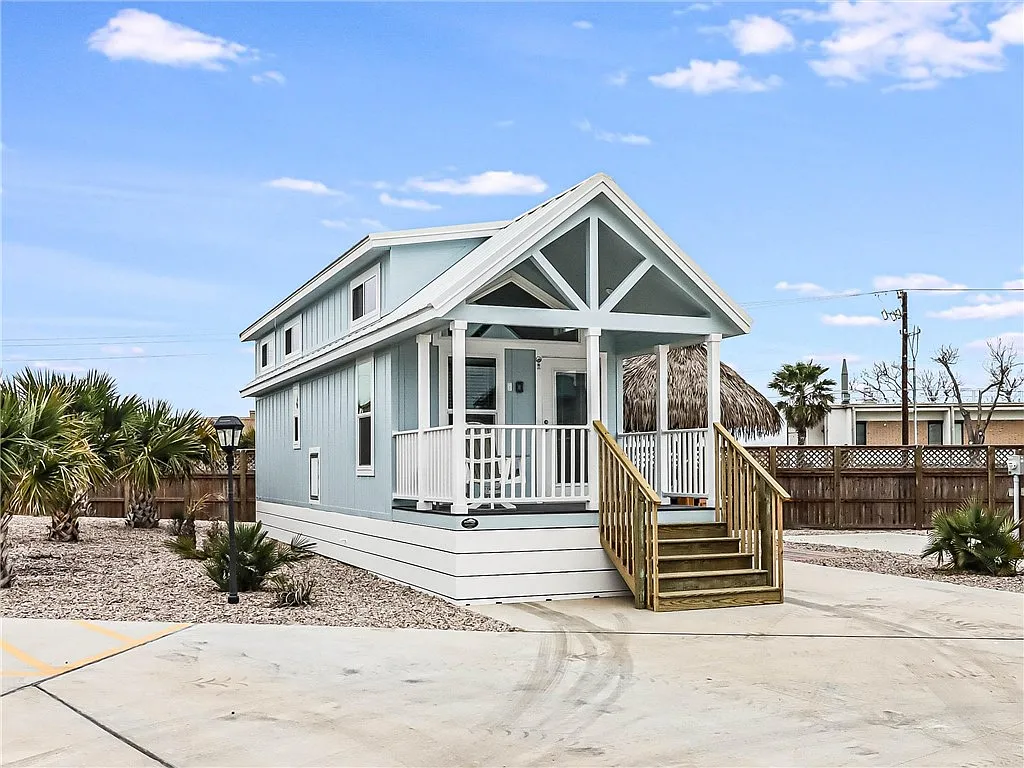 1100 Port St #1, Pt Aransas TX - Owner Finance Home