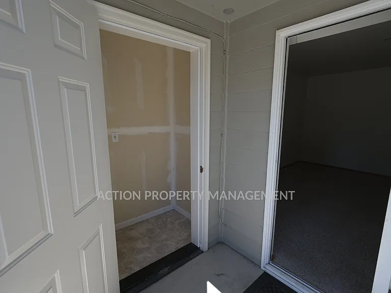 1312 Campbell Ave #2 — Photo 22