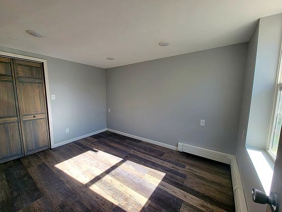 5th image of 920 West St #4